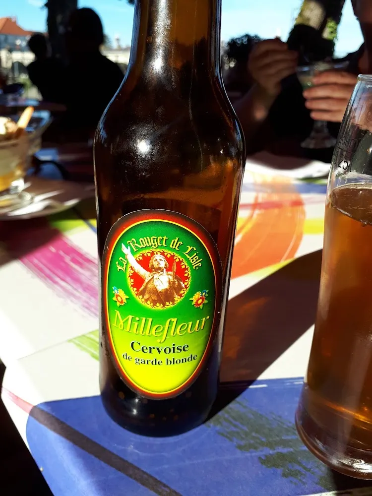 Bonne Bière Blonde Au Miel